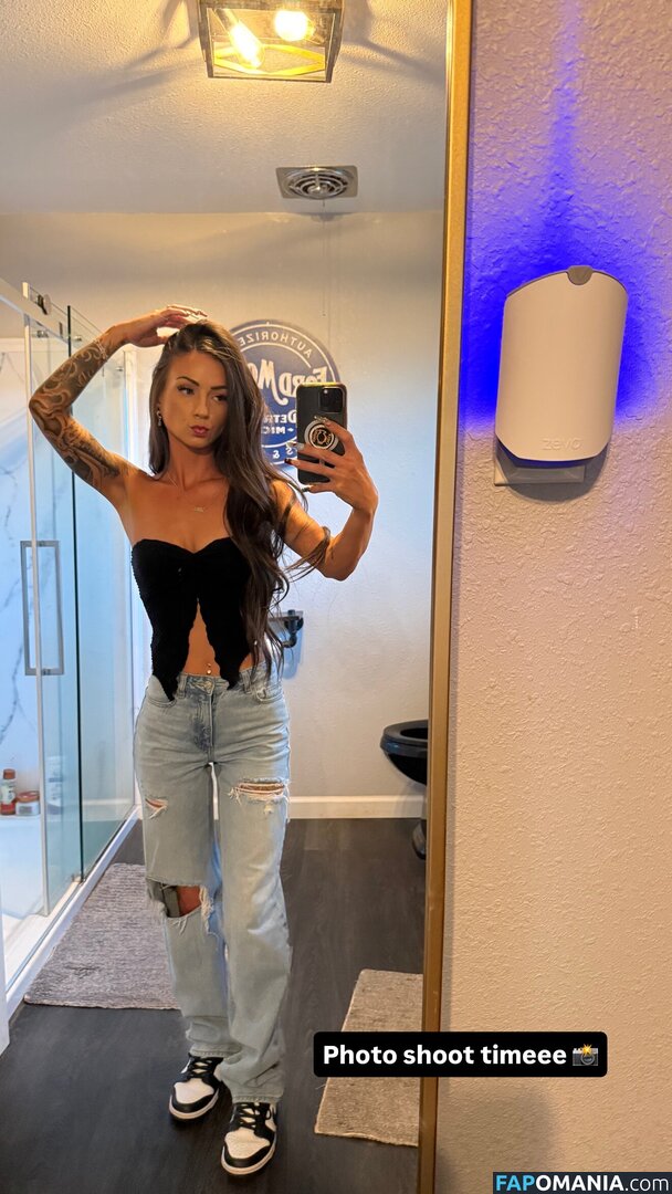 Hannah Martinez / Hannah13 / LS1Hannah Nude OnlyFans  Leaked Photo #4