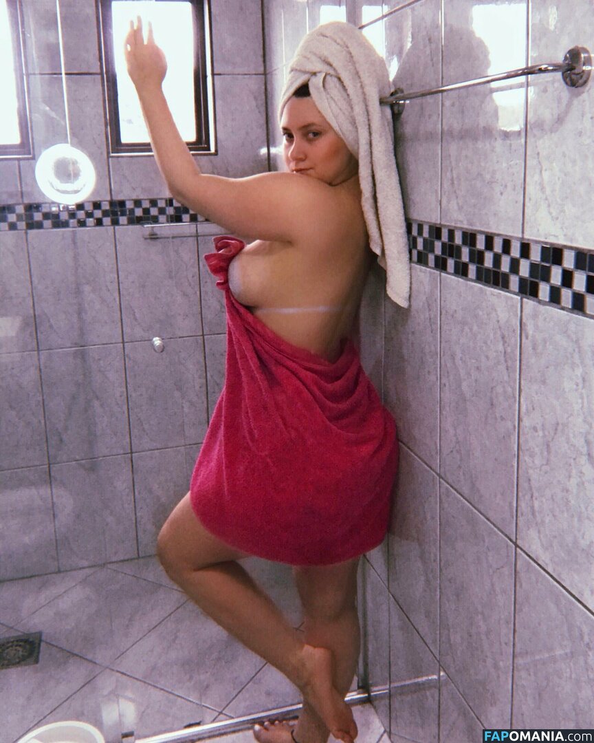 Luanna Tombini / luannatombini Nude OnlyFans  Leaked Photo #4