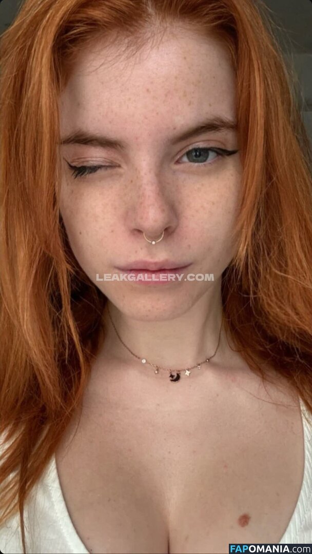 Lucilla Jiggly / lucilla.jiggly Nude OnlyFans  Leaked Photo #12