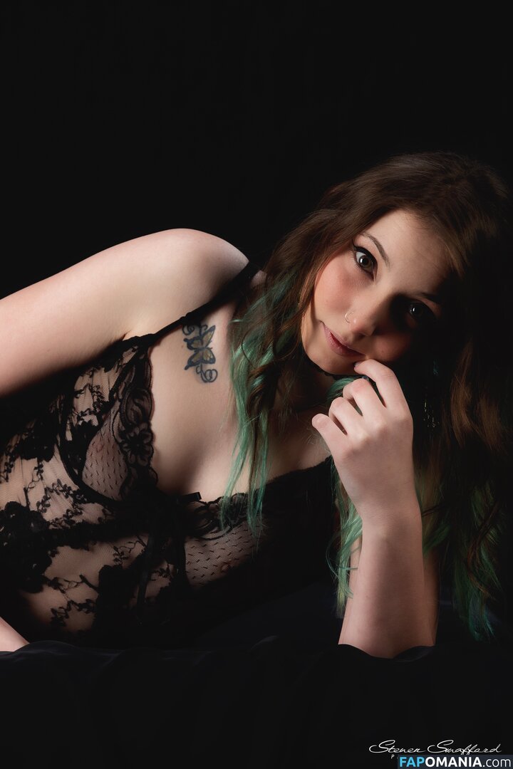 Luckicharmed / lucki.charmed Nude OnlyFans  Leaked Photo #14