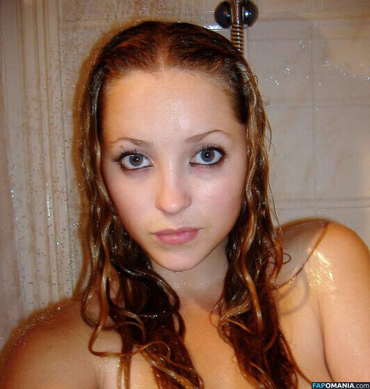 Lucy Collett / Lucy Vixen / Lucyv / lucyvixen Nude OnlyFans  Leaked Photo #10