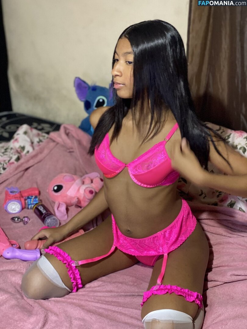 Lucysafadinha3 Nude OnlyFans  Leaked Photo #16