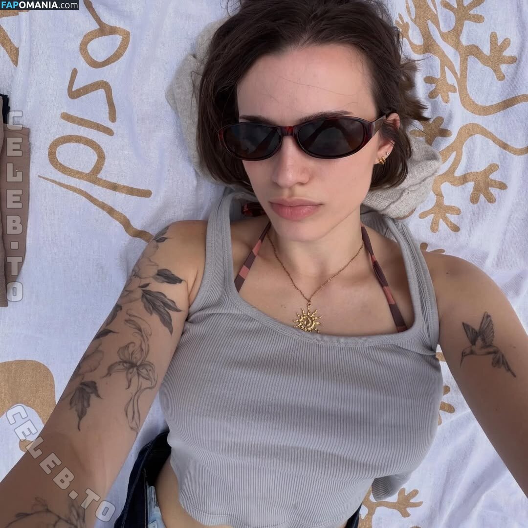 LuisaMariiaa Nude OnlyFans  Leaked Photo #2