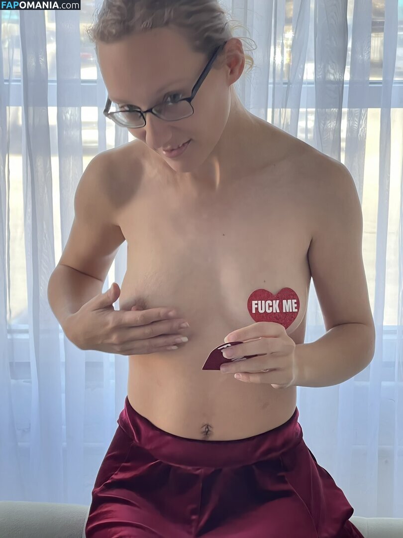 Lululeighanne22 Nude OnlyFans  Leaked Photo #4