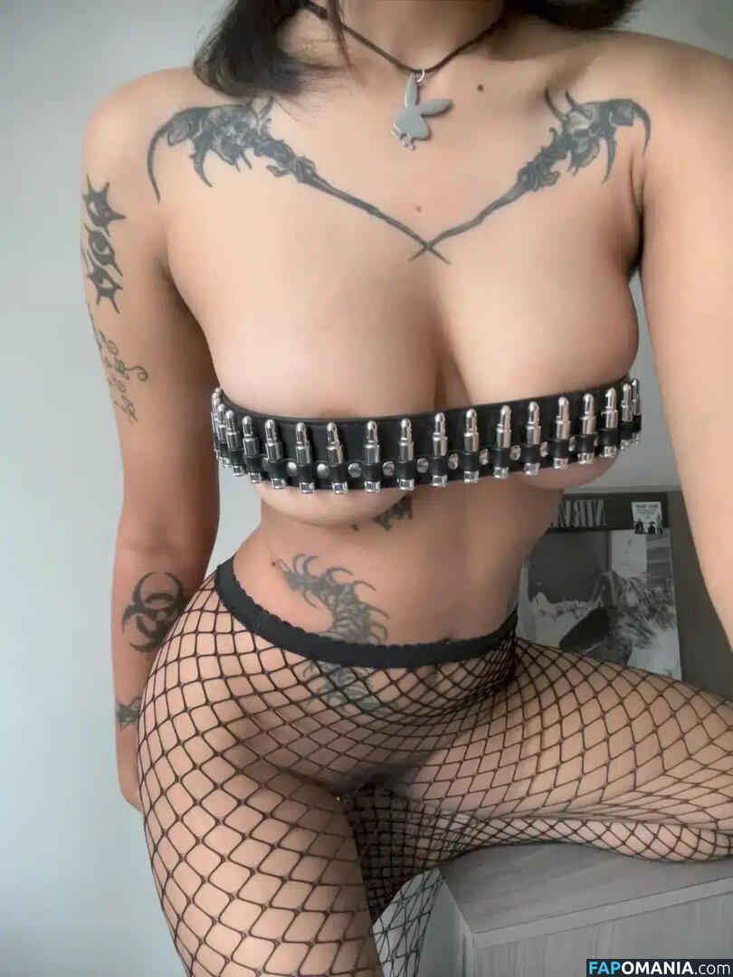 Luna Domsyou Nude OnlyFans  Leaked Photo #4