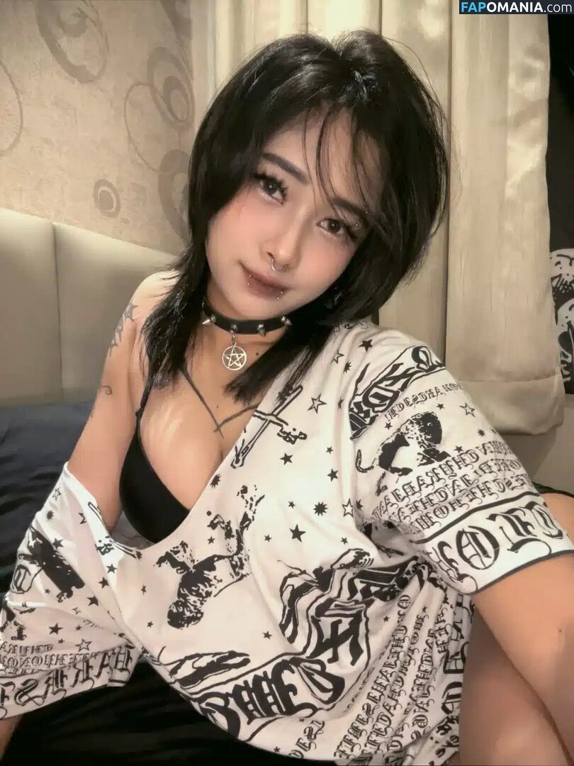 Luna Domsyou Nude OnlyFans  Leaked Photo #5