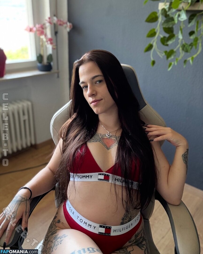 Luna_Lynn Nude OnlyFans  Leaked Photo #1