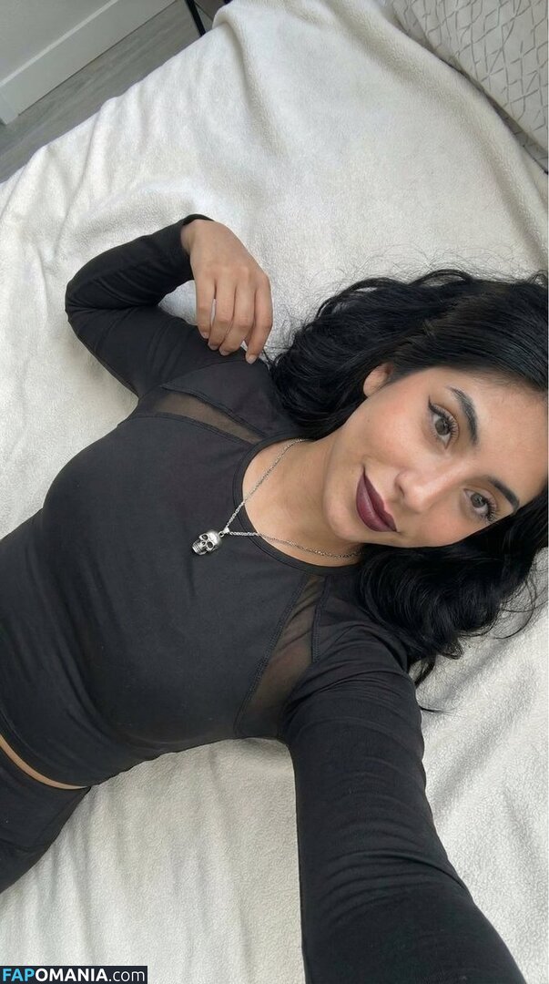 Lunapalorez Nude OnlyFans  Leaked Photo #3