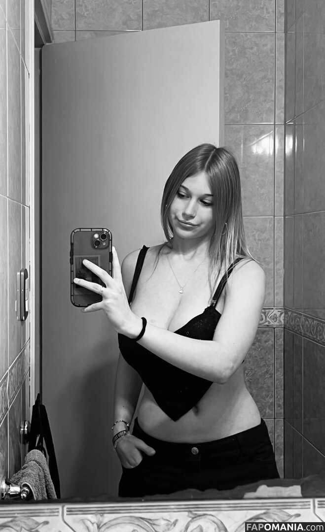luu.dailoff Nude OnlyFans  Leaked Photo #11