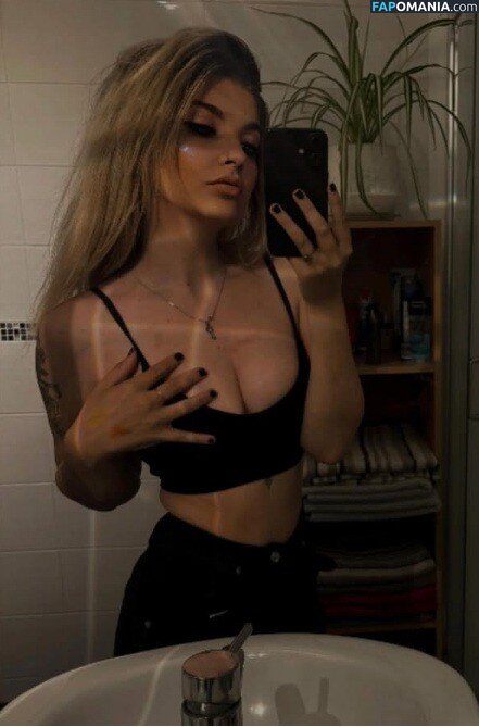 https: / luuucy813 Nude OnlyFans  Leaked Photo #5