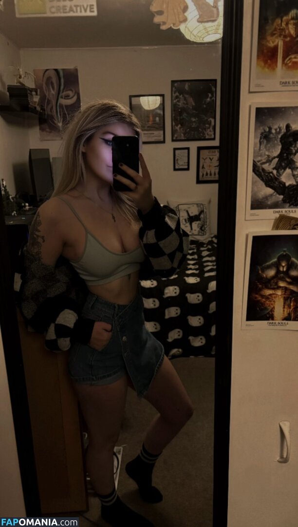 https: / luuucy813 Nude OnlyFans  Leaked Photo #16