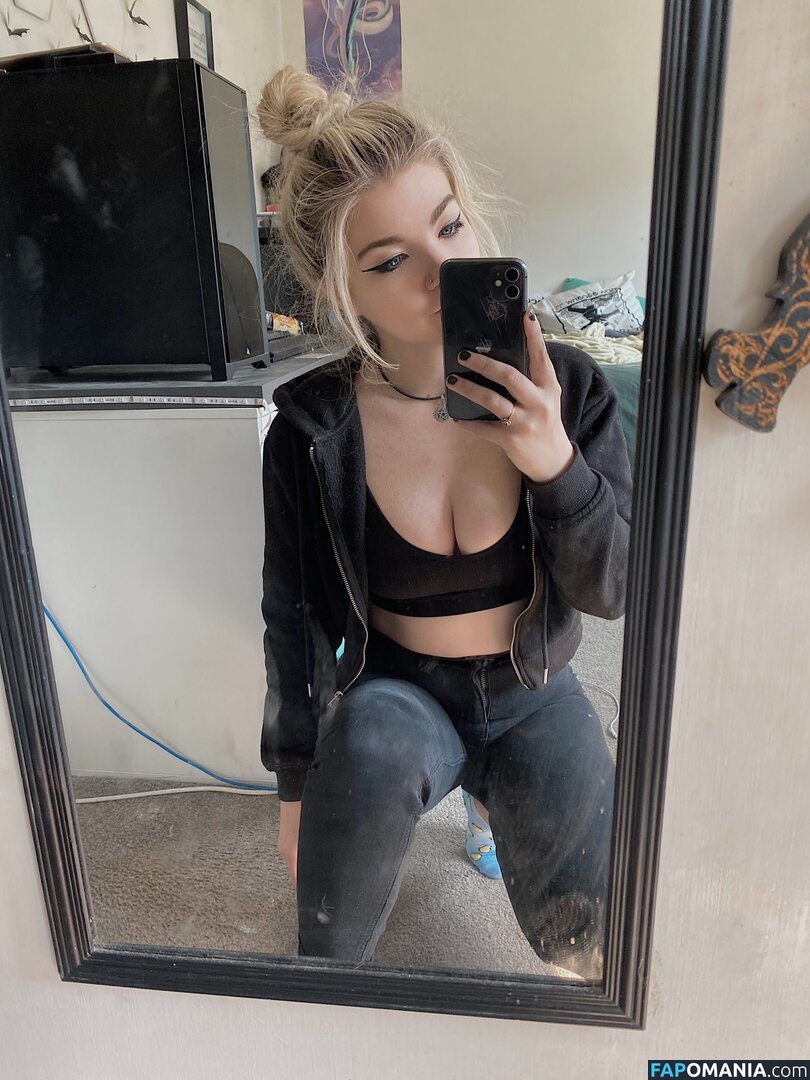 https: / luuucy813 Nude OnlyFans  Leaked Photo #20
