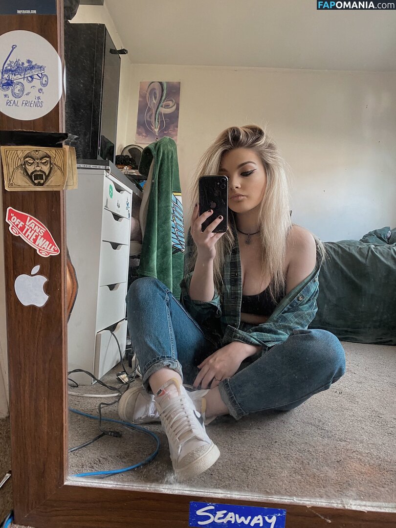 https: / luuucy813 Nude OnlyFans  Leaked Photo #22