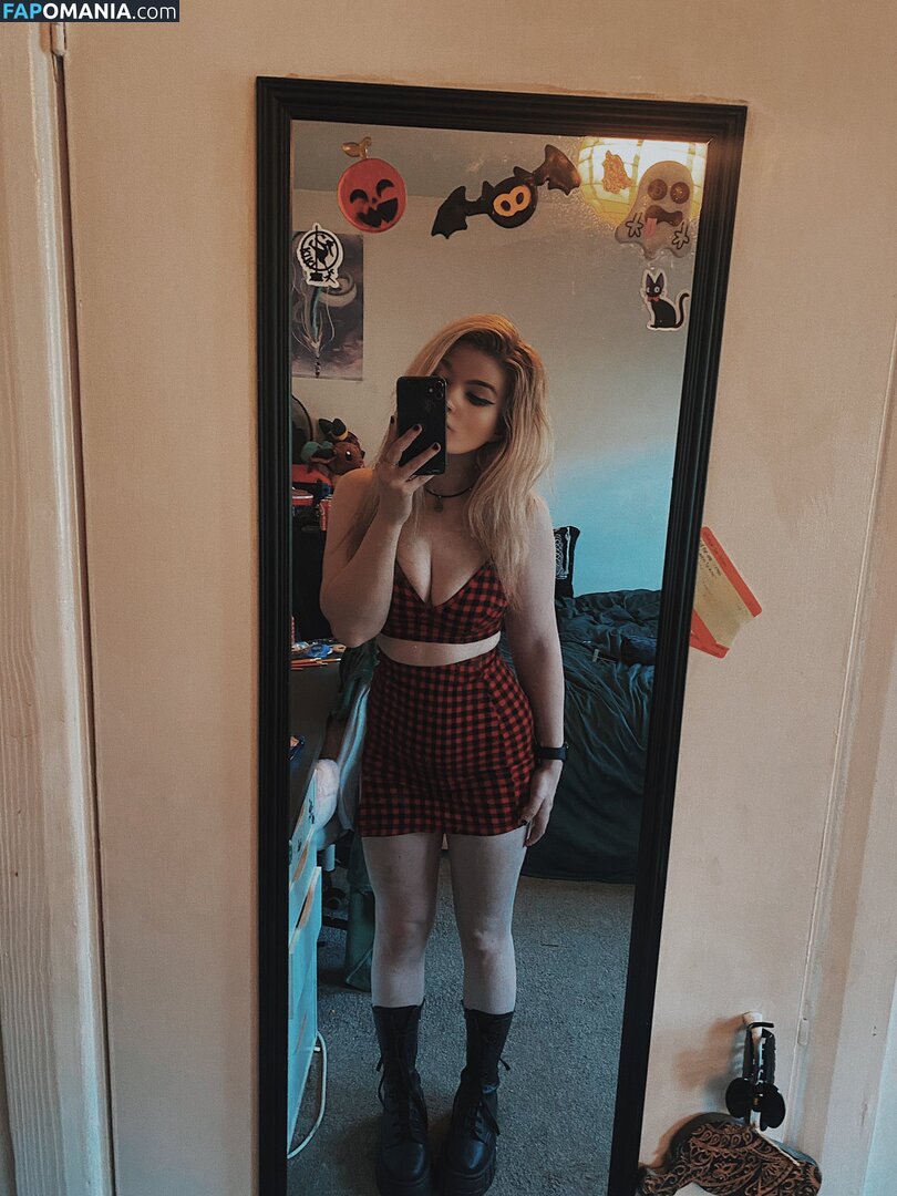 https: / luuucy813 Nude OnlyFans  Leaked Photo #23