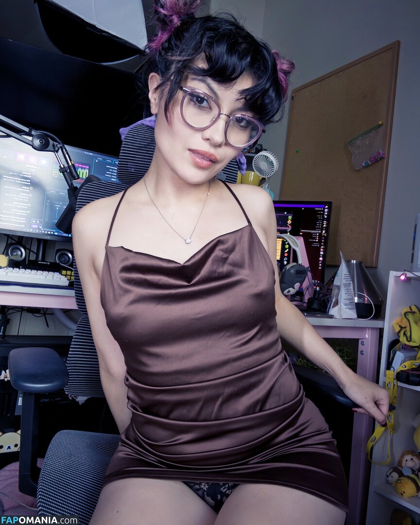 Lynniebrat / Lynniequin / lynniequinvip Nude OnlyFans  Leaked Photo #8