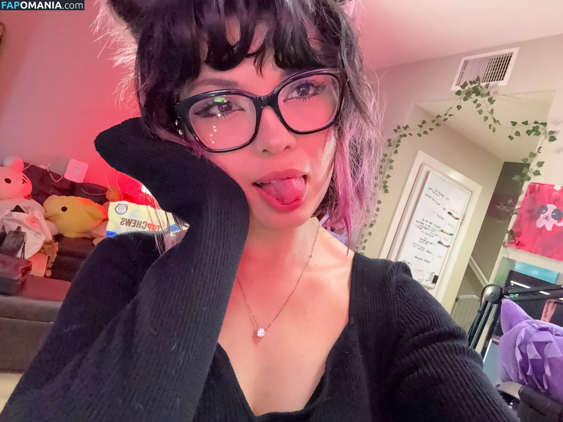 Lynniebrat / Lynniequin / lynniequinvip Nude OnlyFans  Leaked Photo #9