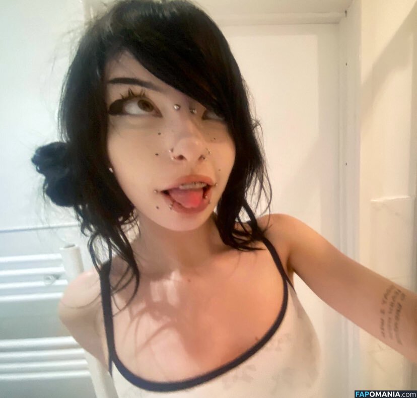 Lyraleafs / lyrafaelovesyou Nude OnlyFans  Leaked Photo #4