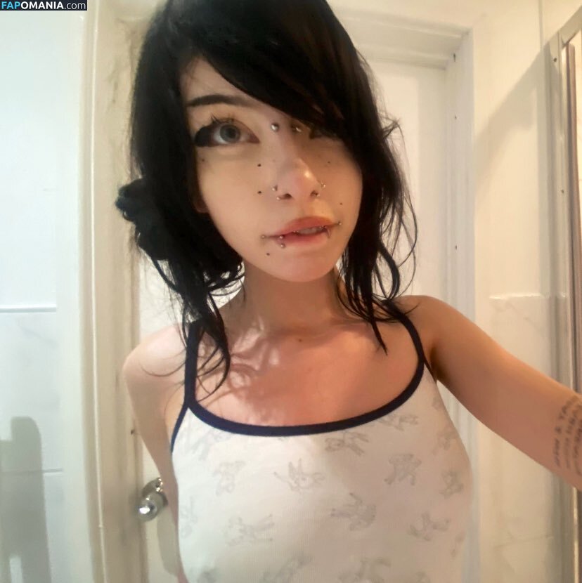 Lyraleafs / lyrafaelovesyou Nude OnlyFans  Leaked Photo #5