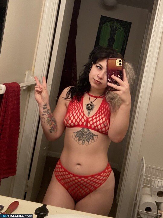 Lyssa Lowe / emopoisonivy / fairlyodd222 / fairlyodd999 Nude OnlyFans  Leaked Photo #10