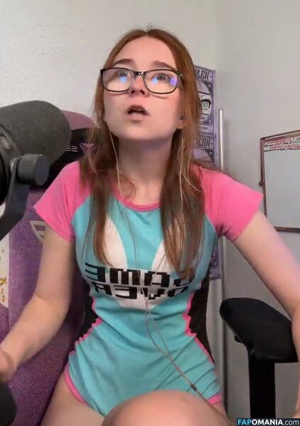 Lyssaurora Nude OnlyFans  Leaked Photo #101