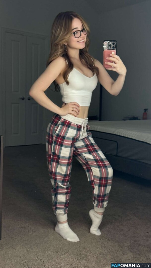 Lyssaurora Nude OnlyFans  Leaked Photo #230