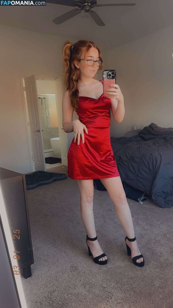 Lyssaurora Nude OnlyFans  Leaked Photo #264