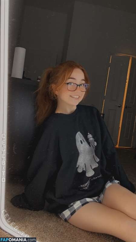 Lyssaurora / https: Nude OnlyFans  Leaked Photo #361