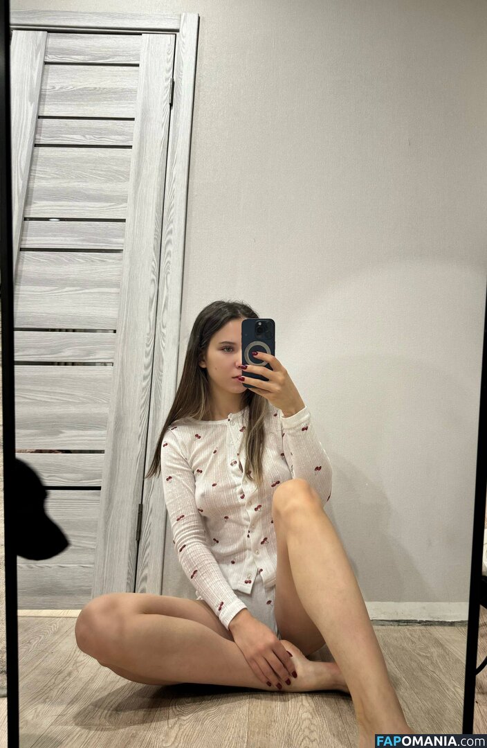 Momanddogs / m.cakedogs Nude OnlyFans  Leaked Photo #2