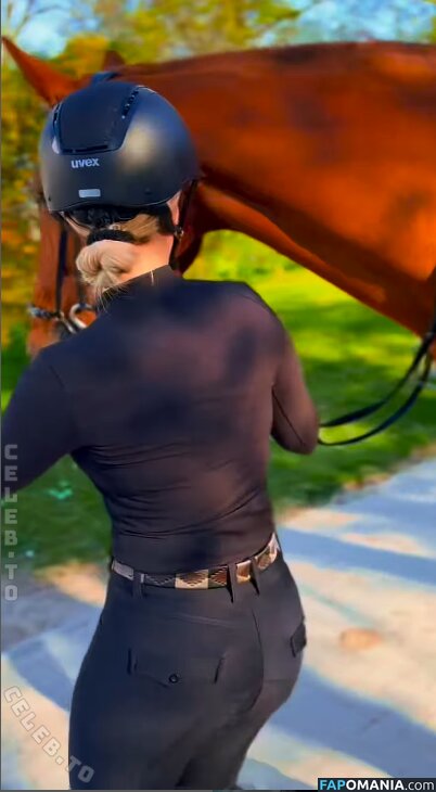 M3llytheone Nude OnlyFans  Leaked Photo #1