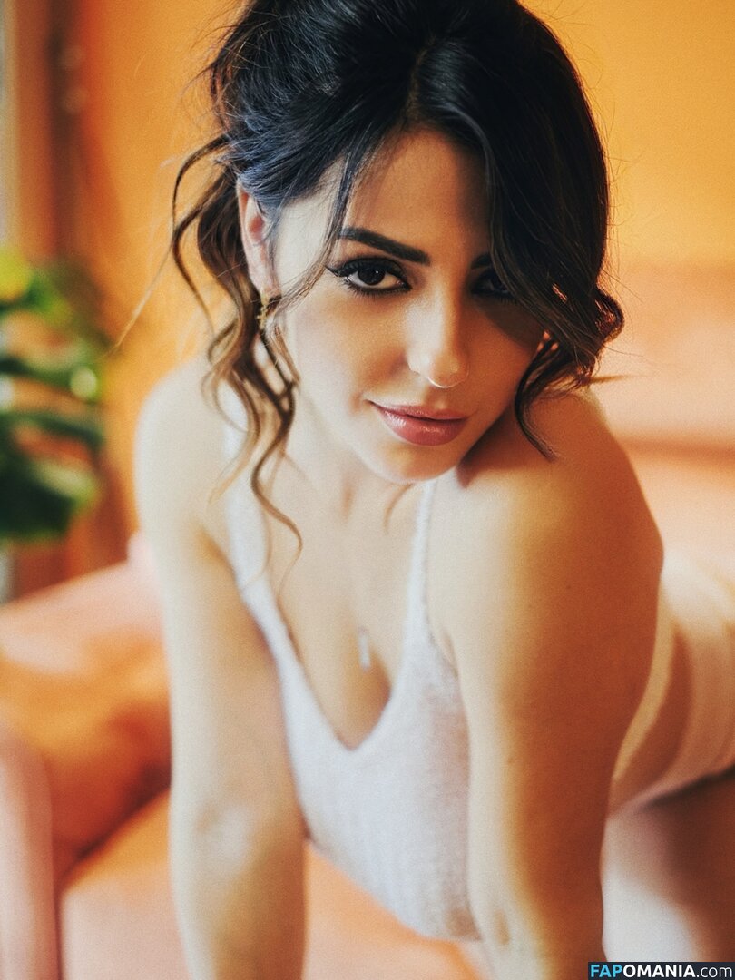 Maddalena Cabizzosu / madame_x_93 / madamex93 Nude OnlyFans  Leaked Photo #5