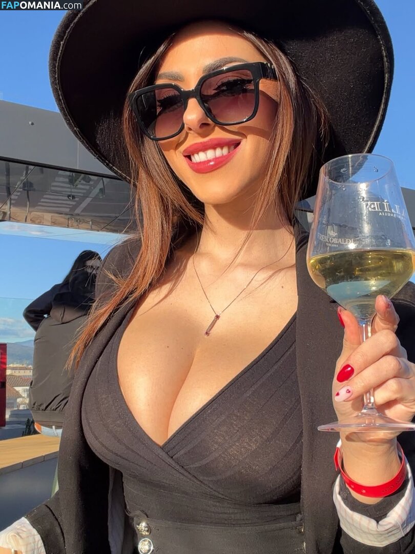 Maddalena Cabizzosu / madame_x_93 / madamex93 Nude OnlyFans  Leaked Photo #13