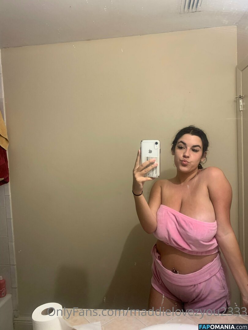 _maddiefree / maddiexofree Nude OnlyFans  Leaked Photo #25