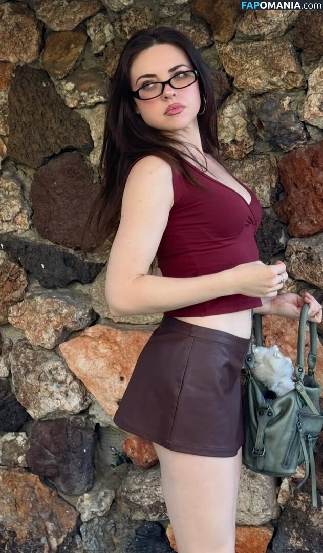 Madeleine Byrne / madeleinebyrnee Nude OnlyFans  Leaked Photo #18