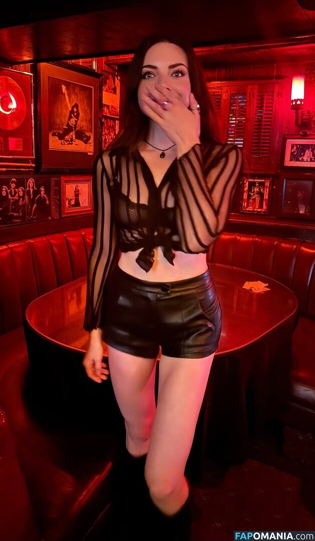 Madeleine Byrne / madeleinebyrnee Nude OnlyFans  Leaked Photo #20