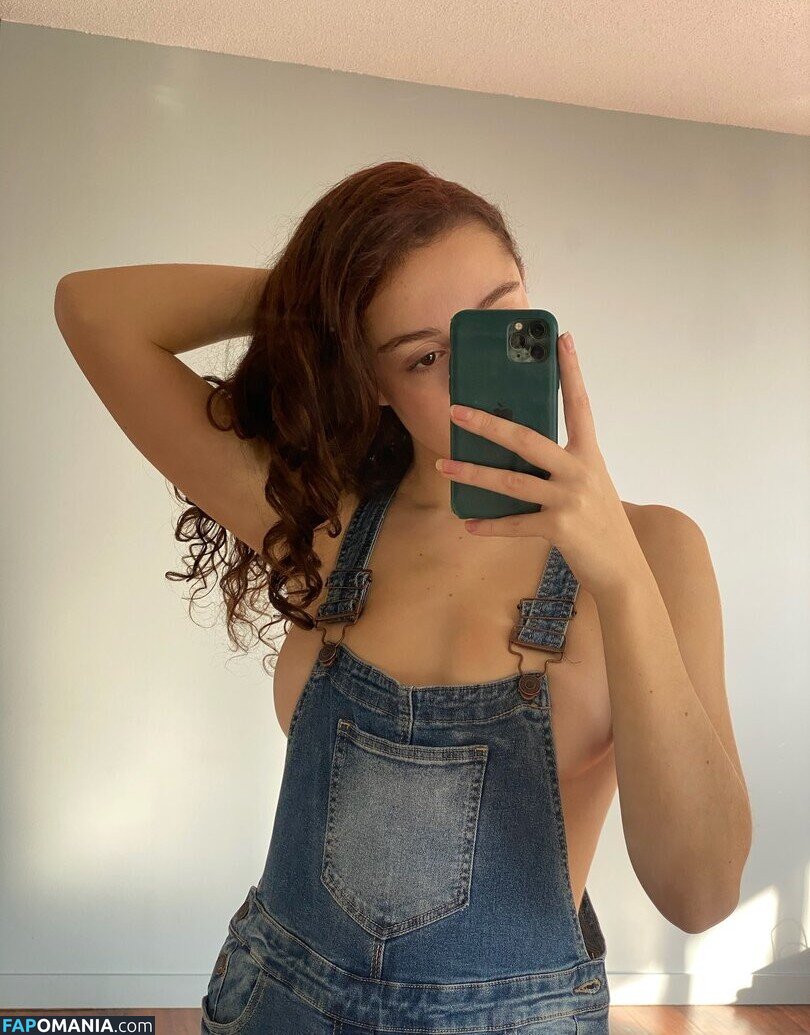 Mademoiselle Oz / MlleOz / https: / mademoiselleoz / samiaoz Nude OnlyFans  Leaked Photo #2