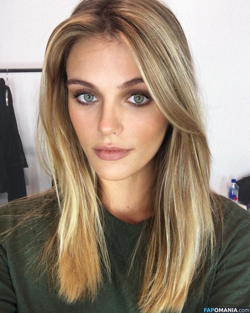 Madison Headrick / madison.headrick Nude OnlyFans  Leaked Photo #1