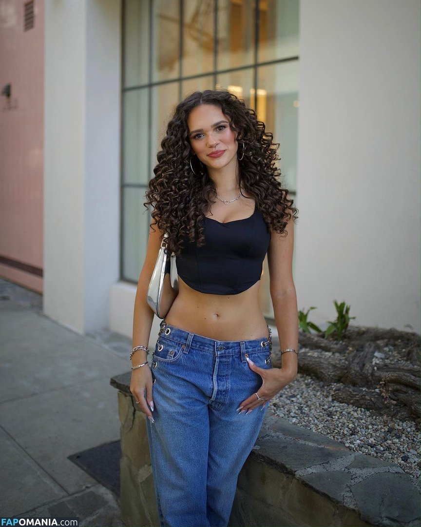 Madison Pettis / madisonpettis Nude OnlyFans  Leaked Photo #47