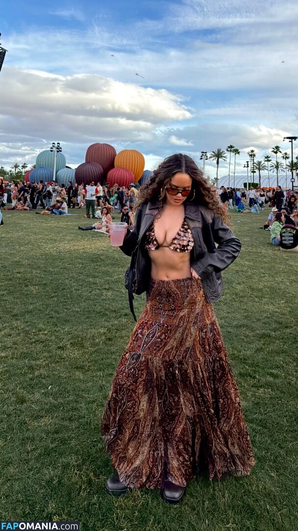 Madison Pettis / madisonpettis Nude OnlyFans  Leaked Photo #573
