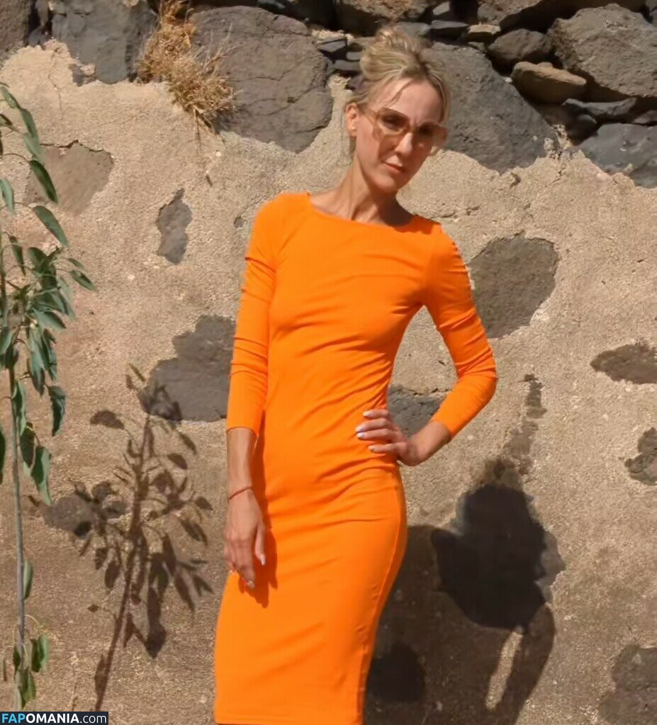 Magda Lenna / onlymagdalenna Nude OnlyFans  Leaked Photo #2