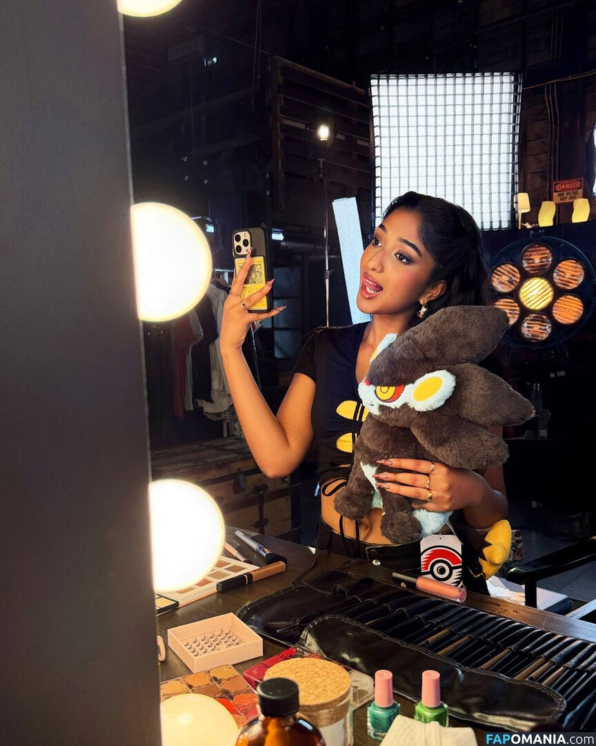 Maitreyi Ramakrishnan / maitreyiramakrishnan / ramakrishnannn Nude OnlyFans  Leaked Photo #1