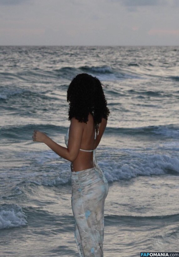 Makenzie / makenzielavigne Nude OnlyFans  Leaked Photo #4