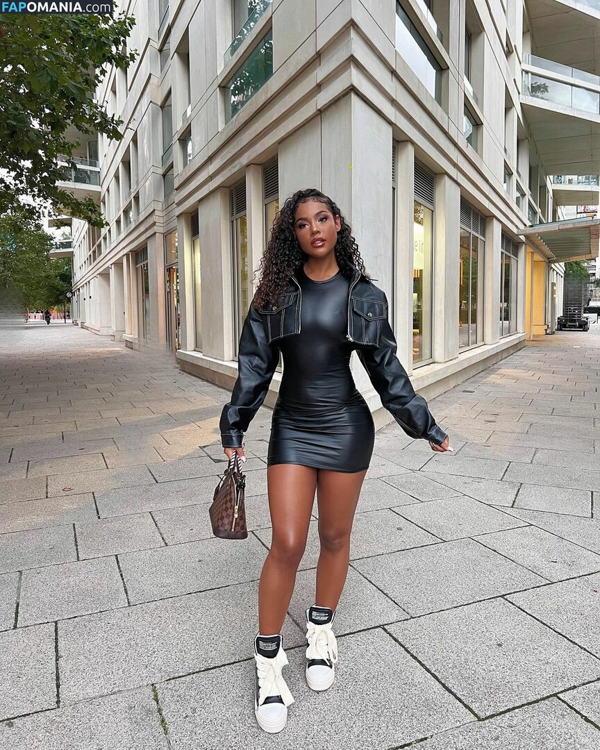 Malaika Terry / malaikaterry / malaikaterryy Nude OnlyFans  Leaked Photo #101