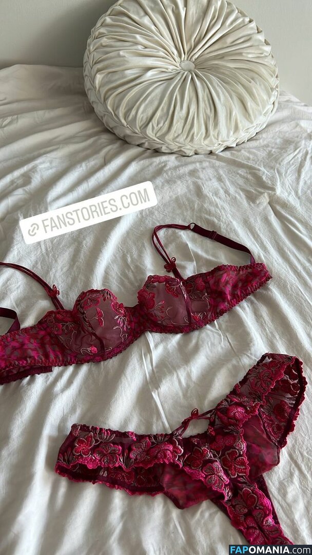 Malvina Policarpova / malvinapolicarpova / nomangoeshere Nude OnlyFans  Leaked Photo #22