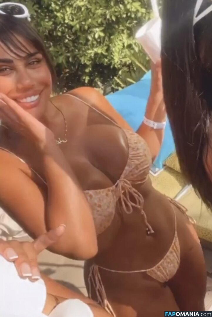 Mandi Vakili / mandi_vakili Nude OnlyFans  Leaked Photo #16