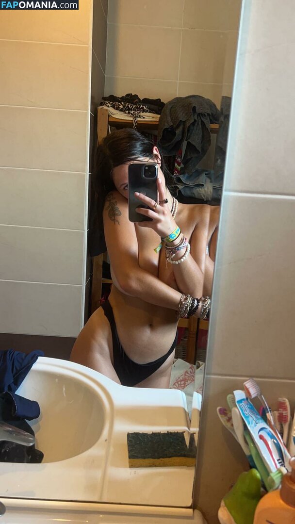 Manon_chrd / Mchrdd Nude OnlyFans  Leaked Photo #30