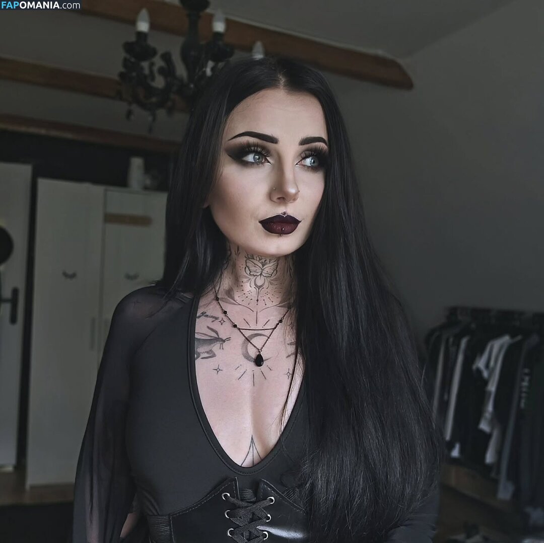 Marciasrarcia / Marta M. Nude OnlyFans  Leaked Photo #3