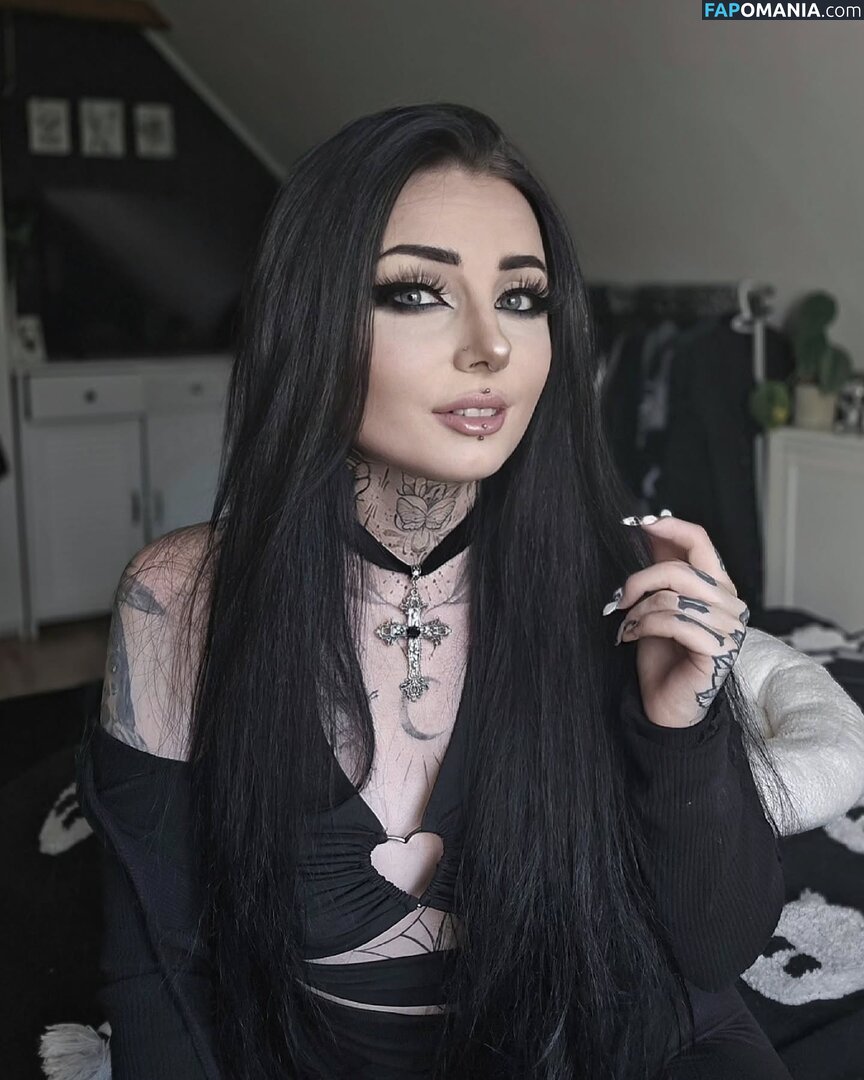 Marciasrarcia / Marta M. Nude OnlyFans  Leaked Photo #9