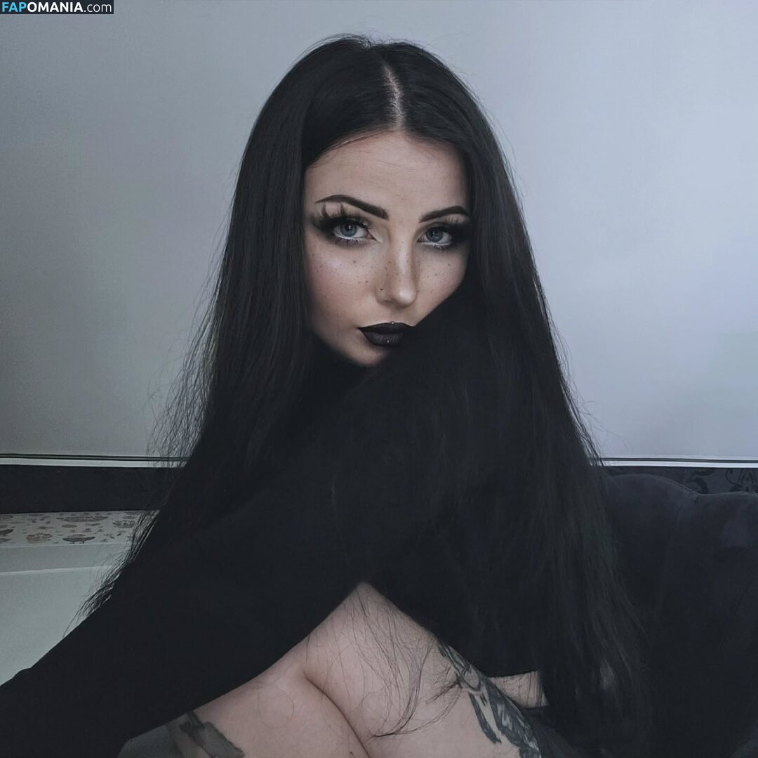 Marciasrarcia / Marta M. Nude OnlyFans  Leaked Photo #11