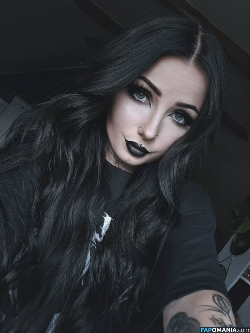 Marciasrarcia / Marta M. Nude OnlyFans  Leaked Photo #15