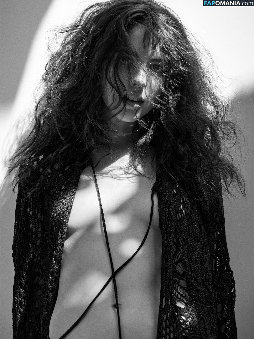Margaret Qualley / margaretqualley Nude OnlyFans  Leaked Photo #98